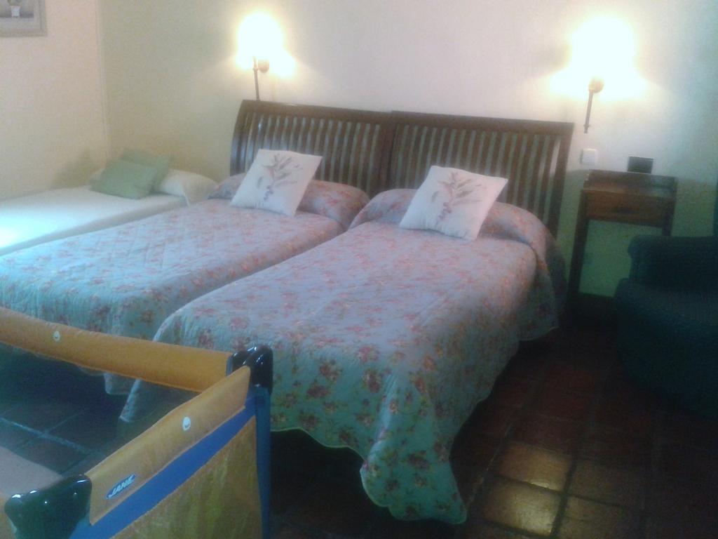 Hotel Los Rastrojos Aranda de Duero Oda fotoğraf